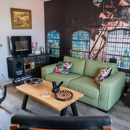 Beautiful With Balcony In Apartment Gerardmer