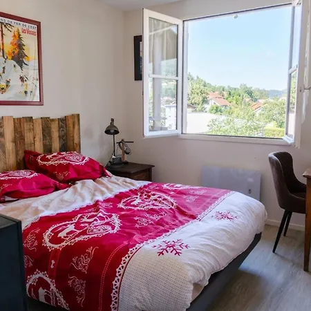Apartment Beautiful With Balcony In